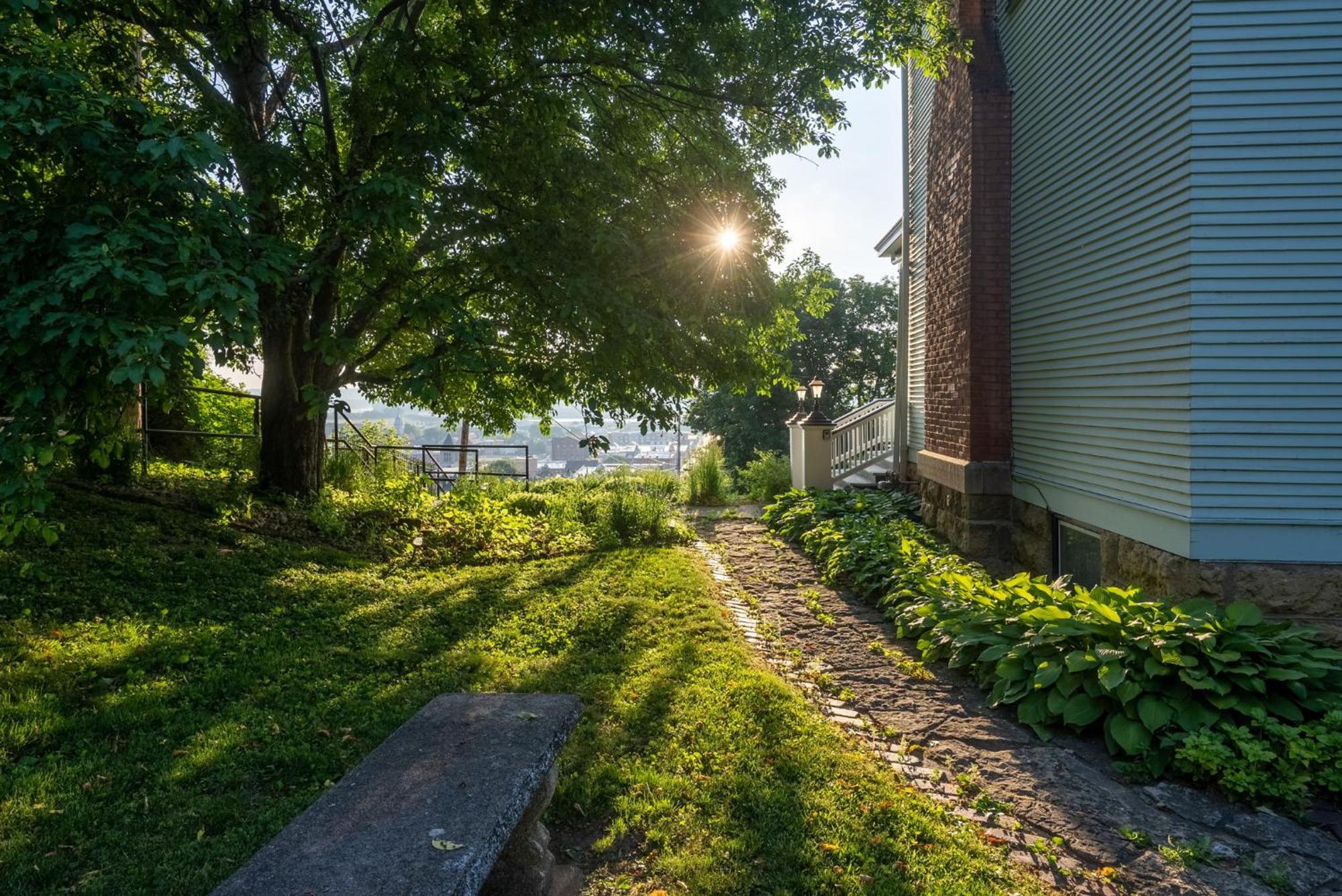 Dubuque'S Front Porch, Historic Charmer, Walk Downtown Eksteriør bilde